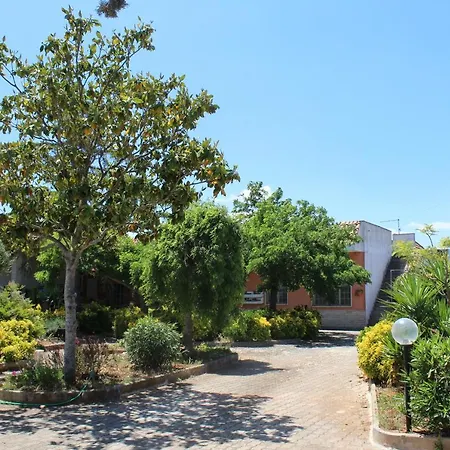 Il Giardino Di Alba Frühstückspension Soleto